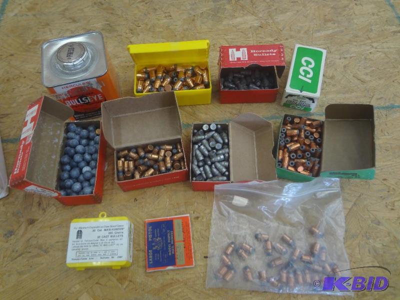 Box Lot Of Misc Cailber Reloading Bullets...
