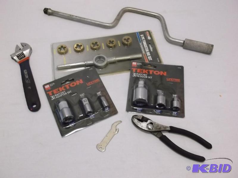 Nice lot of Tools Ratchet Adapter set,Ratchet...