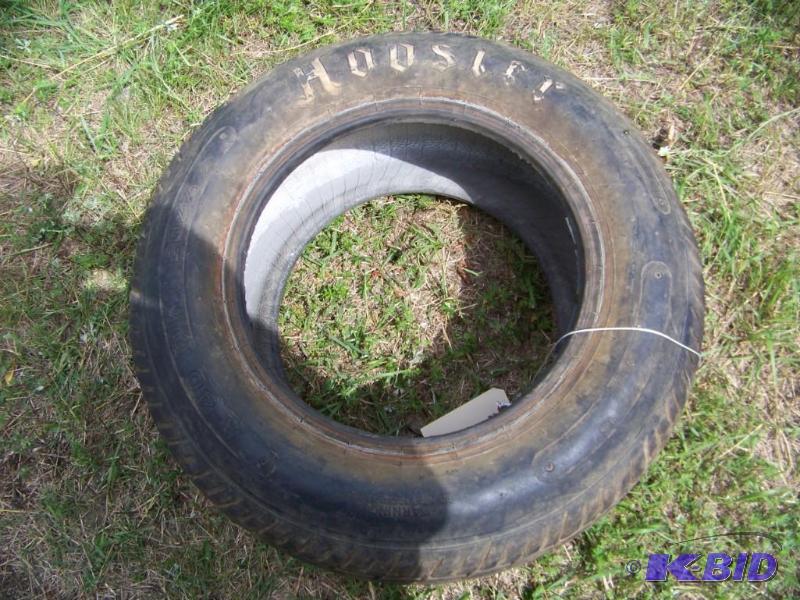 Hoosier A-40 Dirt Bozz