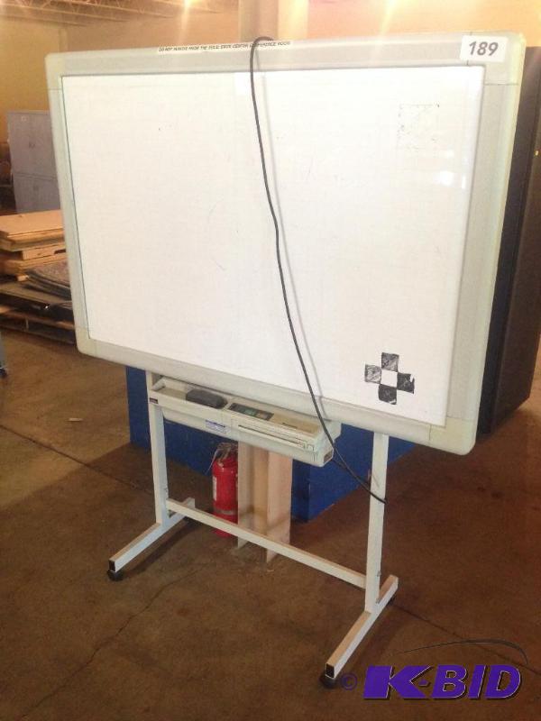 lot 189 image: Printing white board with grid....