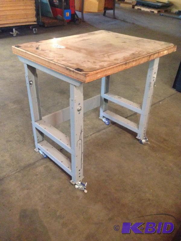 lot 201 image: Work bench....