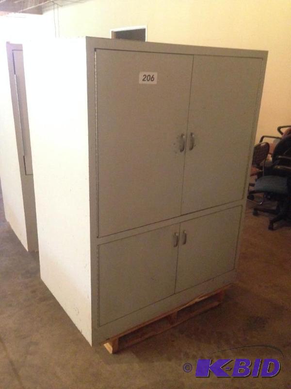 lot 206 image: Large wooden cabinet unit....