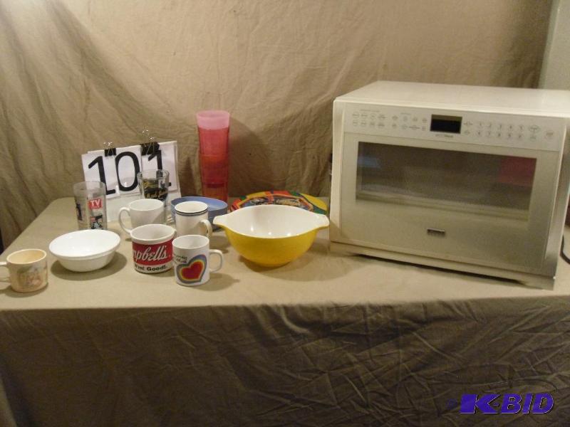 lot 101 image: Kenmore Elite Microwave Nu Wave (tested and w...