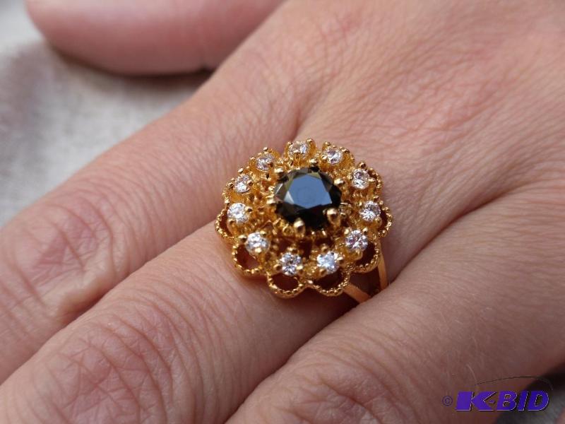 lot 11 image: New Gorgeous Womens 9K Gold Filled Ring. Blac...