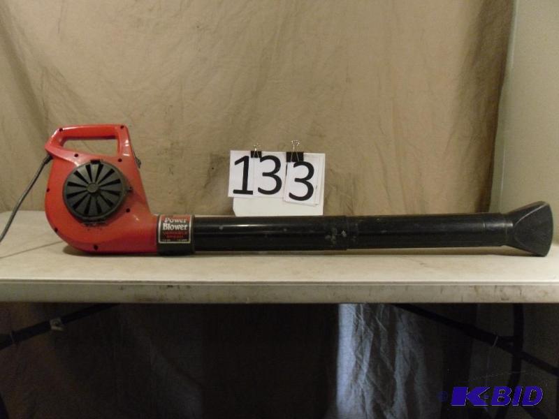 lot 133 image: Sears Craftsman Variable Speed Power Blower. ...