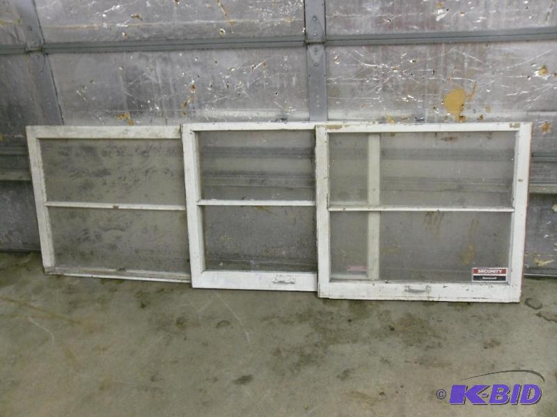 lot 16 image: Lot of 3 Old Wood Windows. One is cracked. Gr...