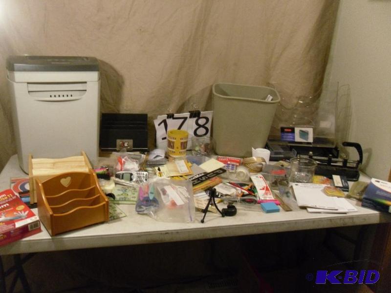 lot 178 image: Lot of Office Items. Paper Shredder, Dale Ear...
