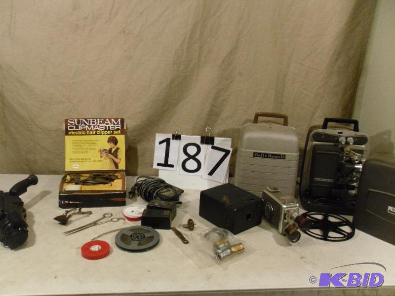 lot 187 image: Lot of Old Cameras,&nbspAccessories, and Mor...