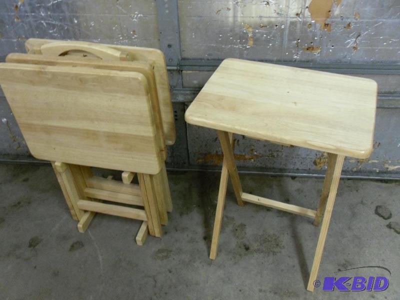 lot 19 image: Set of 4 Blonde Wood TV Trays with Holder....