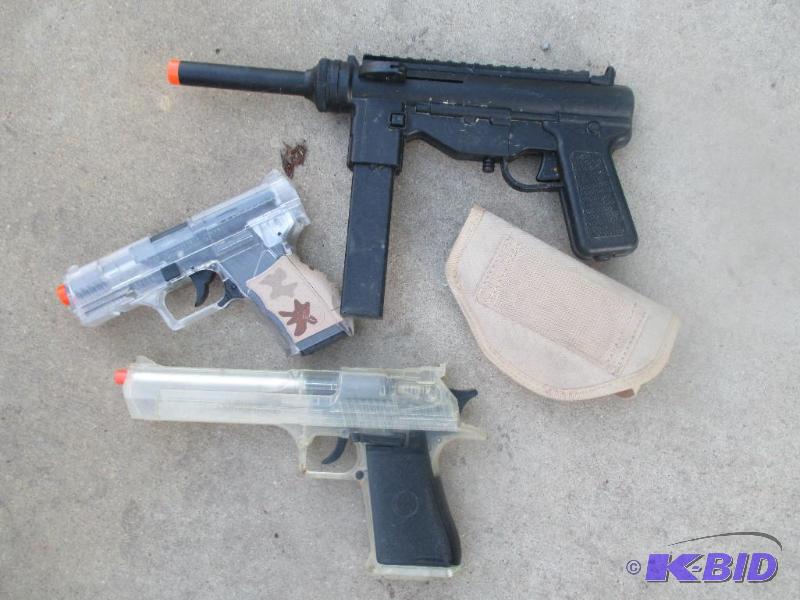 lot 169 image: lot of pellet guns...
