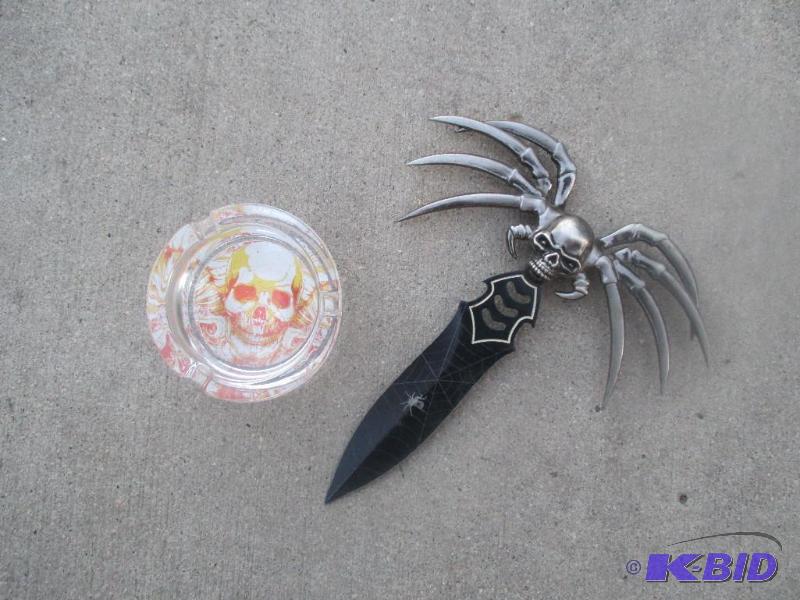 lot 173 image: scopian throwing knife, skull ash tray...