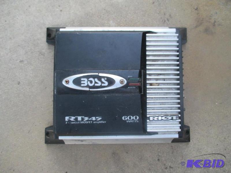 lot 182 image: Boss 600wt. Riot 2 channel, mosfet amplifier,...