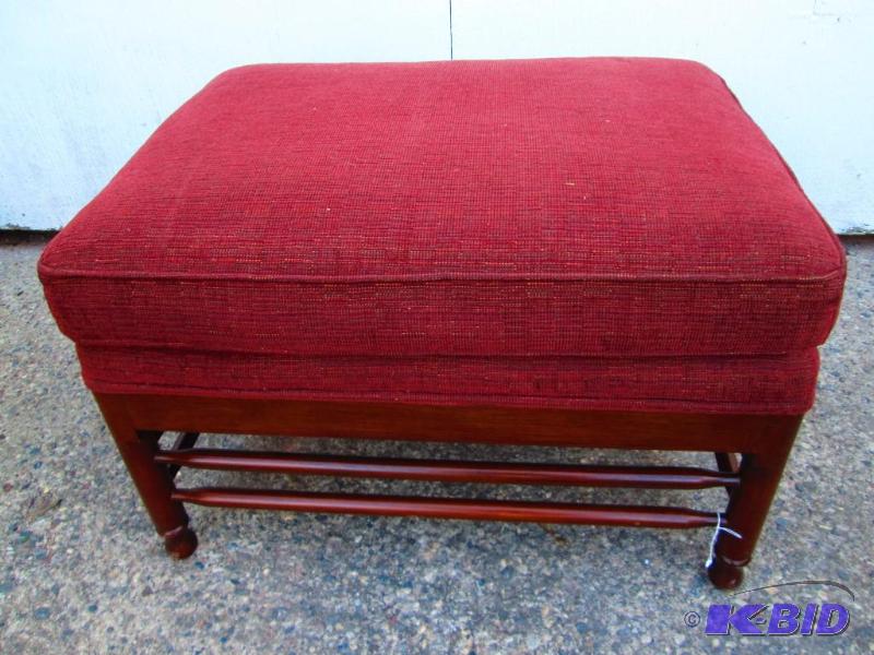 lot 201 image: Nice plush top ottoman on solid wood frame. M...