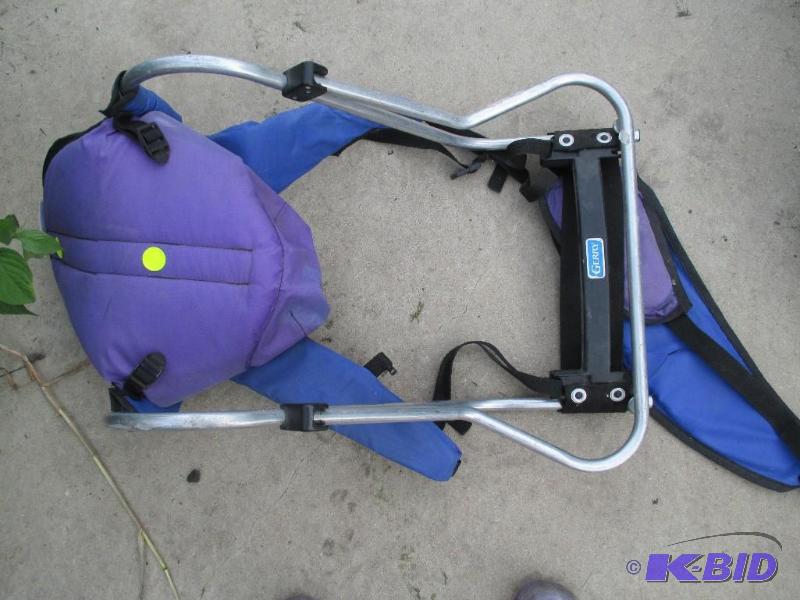 lot 67 image: hiking shoulder pack for babies...