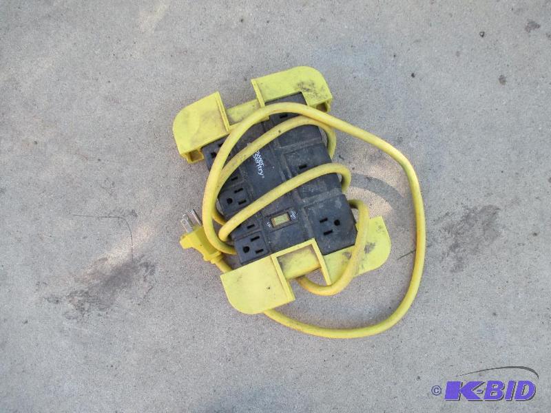 lot 76 image: power sentry extenstion cord...