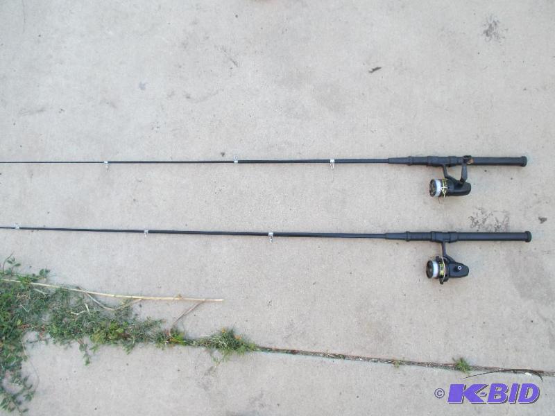 lot 86 image: Sunshine DF1000 pair of collapsible fishing r...