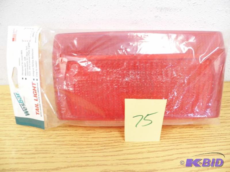 Tail Light - Roadside or Curbside