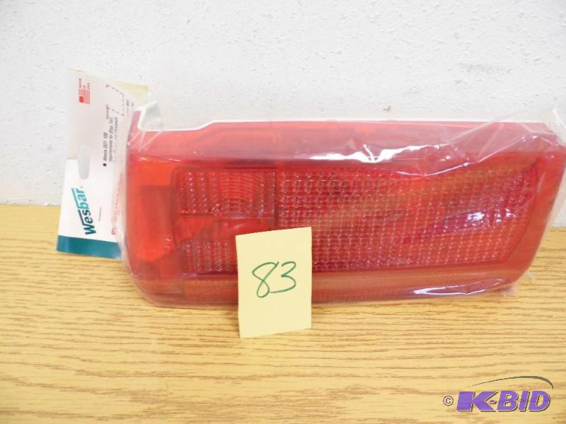 Curbside Wrap Around Tail Light