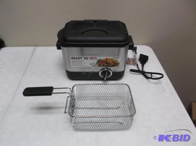 lot 136 image: New Small Deep Fryer...