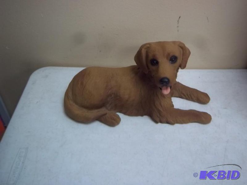 lot 31 image: Vintage Homeco Dog Statue...