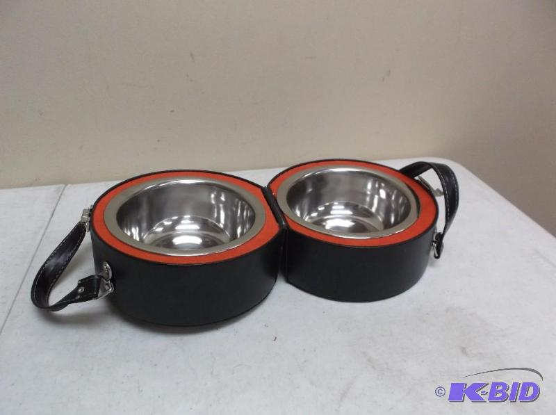 lot 38 image: Travel Pet Feeding And Watering Bowl Bag...