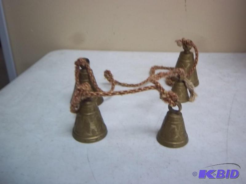 lot 49 image: Set Of Brass Bells, Make A Lot Of Chime Noise...