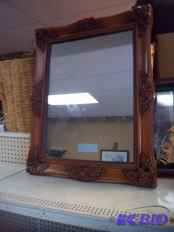 lot 52 image: Wall Hanging Mirror, Plastic Frame...