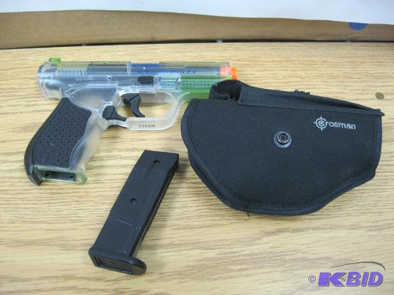 lot 90 image: Crosman Soft BB Gun, Works Fine...