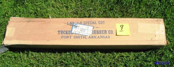 VINTAGE ARMY TYPE COT, NEW IN BOX AND COMPLET...