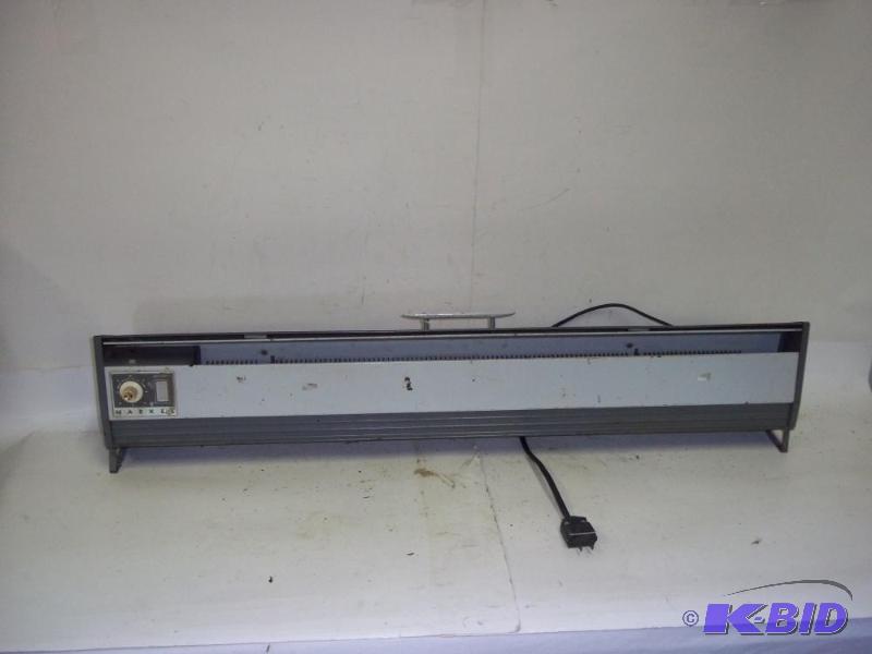 lot 129 image: Heater