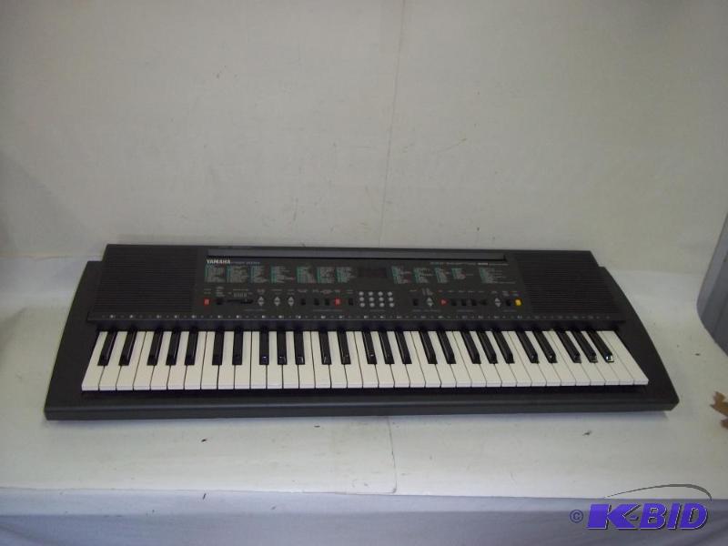 lot 130 image: Electric Piano