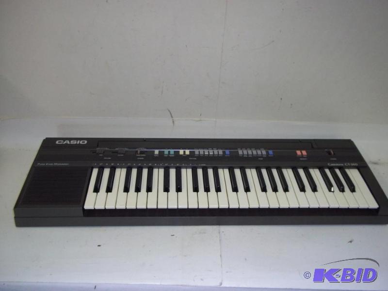 lot 131 image: Electric Piano