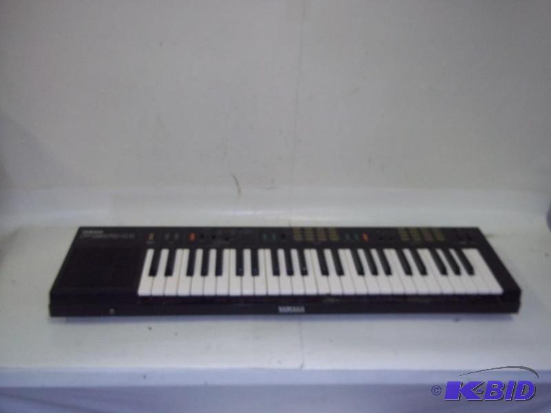 lot 133 image: Electric Piano