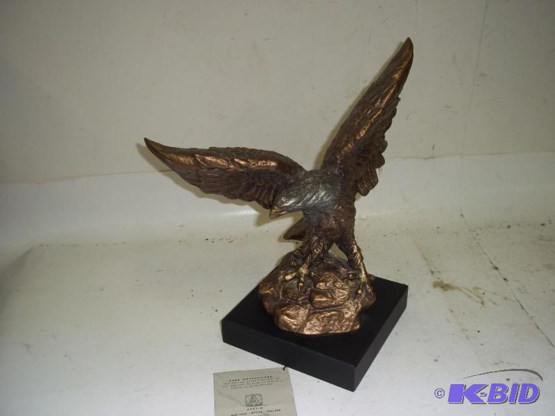 lot 155 image: Austin Majestic Eagle Sculpture