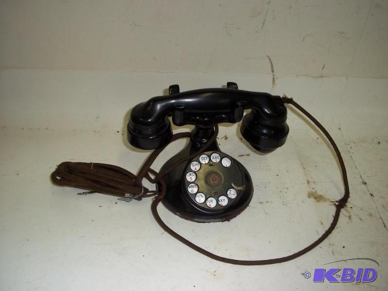 lot 156 image: Antique Rotary dial phone