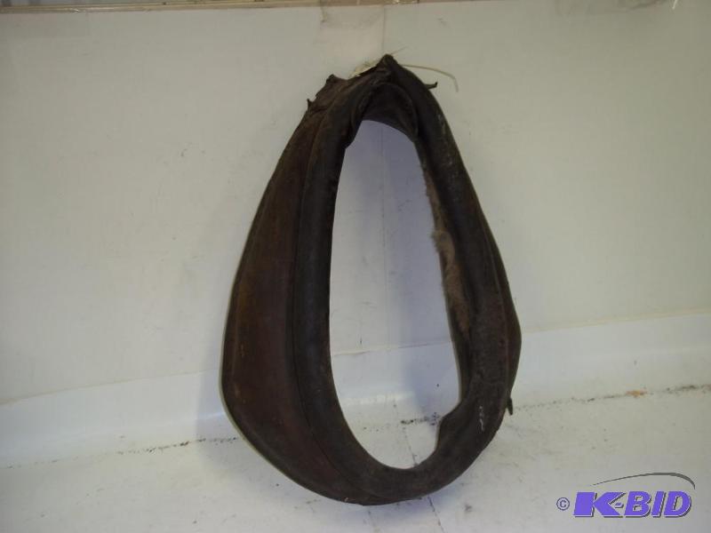 lot 167 image: Horse Yoke