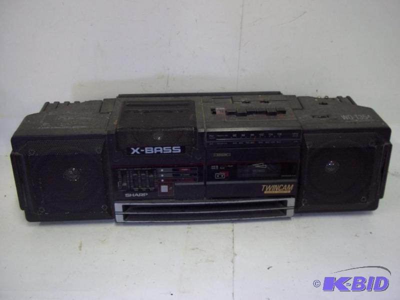 lot 181 image: Boombox