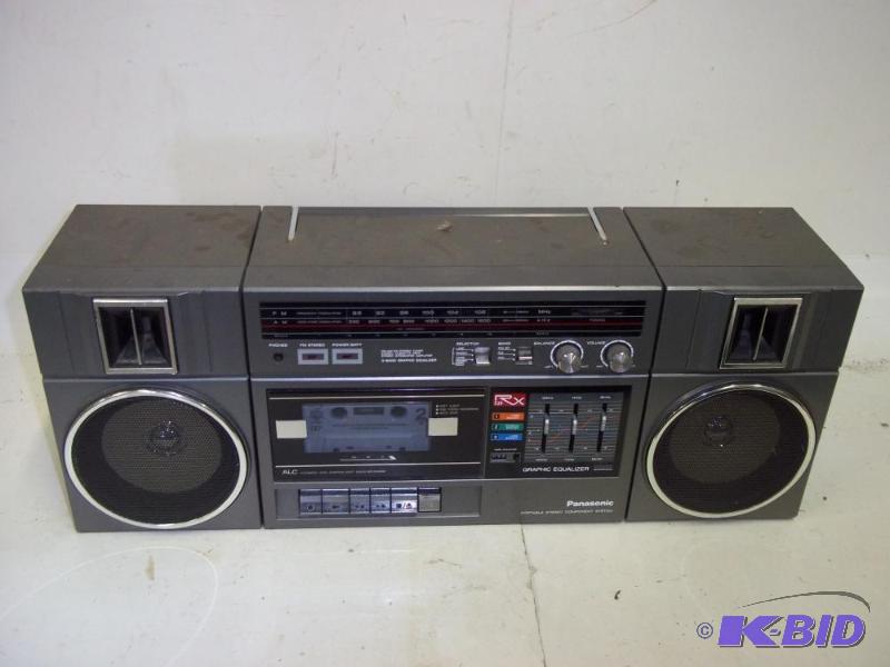 lot 182 image: BoomBox