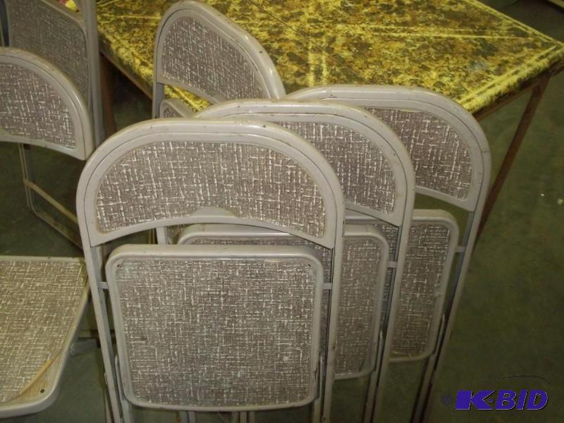 lot 201 image: Table and Chair set