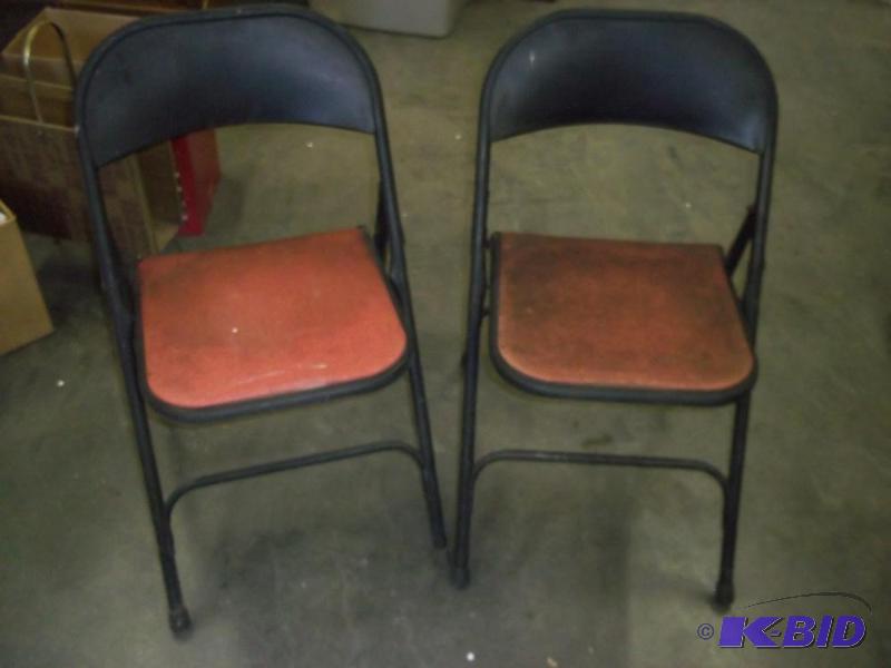 lot 202 image: Folding Chairs