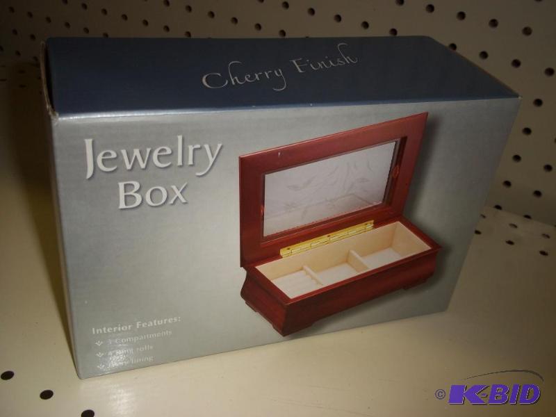 lot 254 image: NEW Jewelery Box