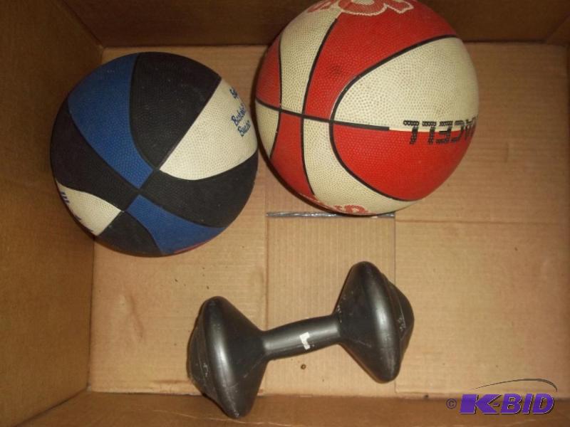 lot 271 image: Basket balls