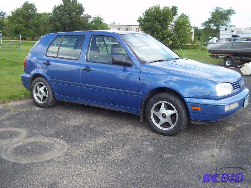 lot 3 image: 1996 Volkswagen Golf Diesel