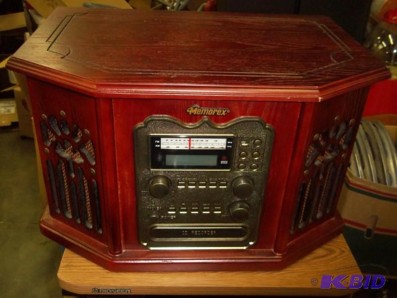 lot 38 image: Memorex Phono Recorder