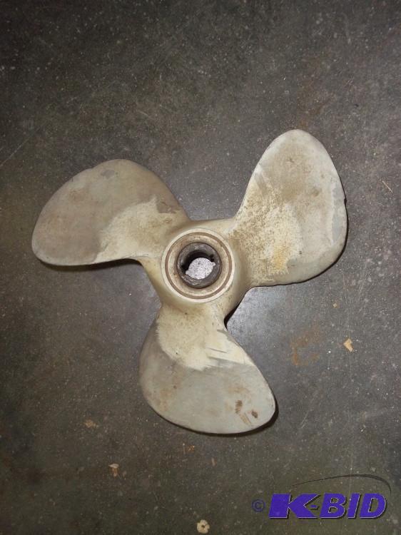 lot 47 image: Boat Prop