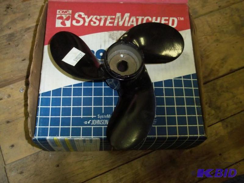 lot 48 image: Boat Prop