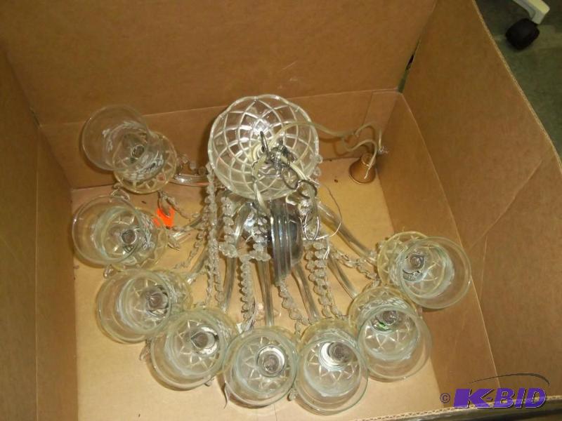 lot 56 image: Chandelier