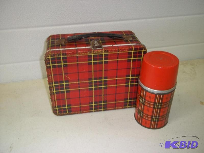 lot 92 image: Lunch box