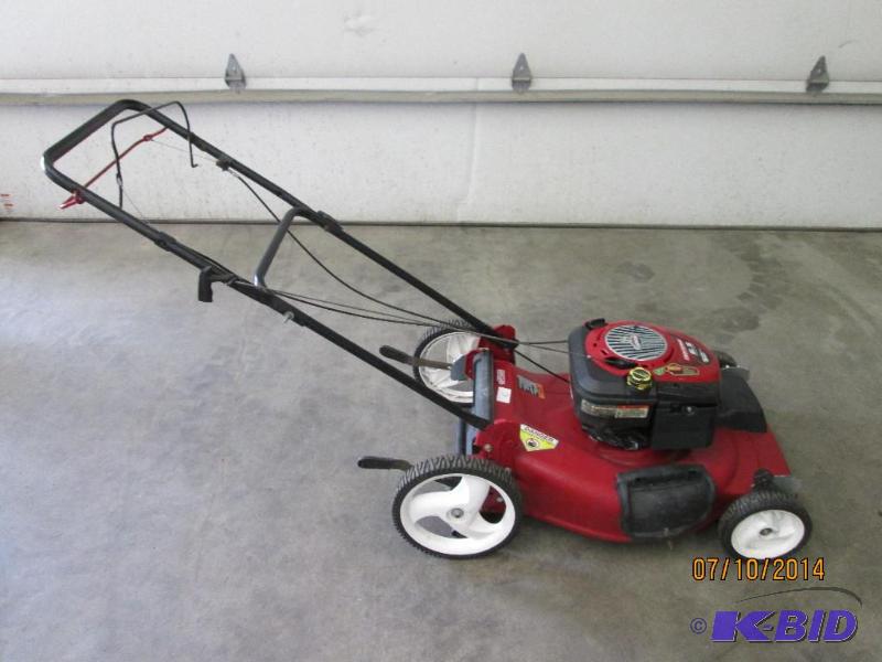 Craftsman 6.5HP Self-Propelled 21&quot Mower...