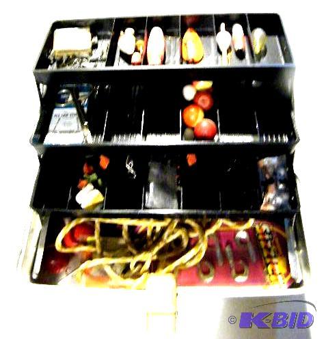 Old Tackle Box with Tackle - Umco Model 103A ...